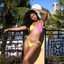 Top de bikini triangular con volantes reversibles